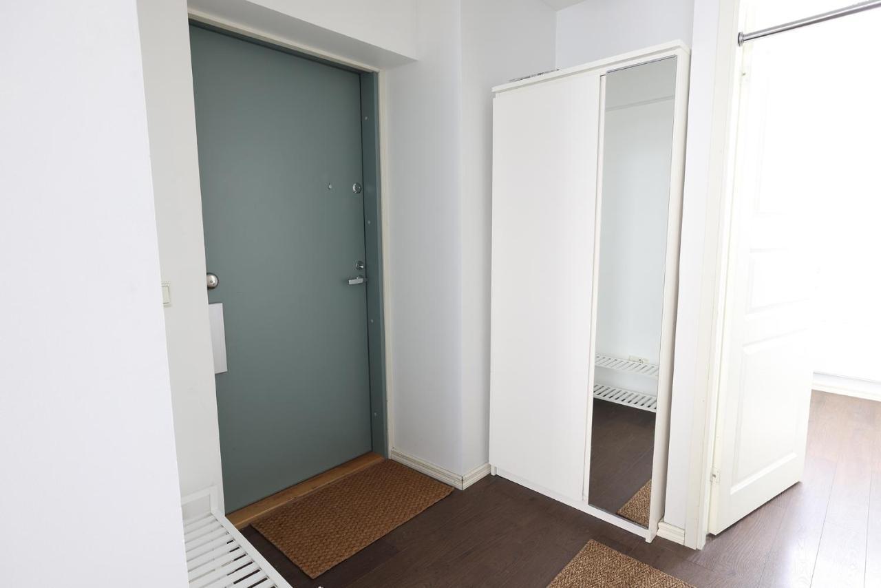 2Ndhomes Cozy 44M2 1Br Home With Best Location In Kamppi! Хелзинки Екстериор снимка